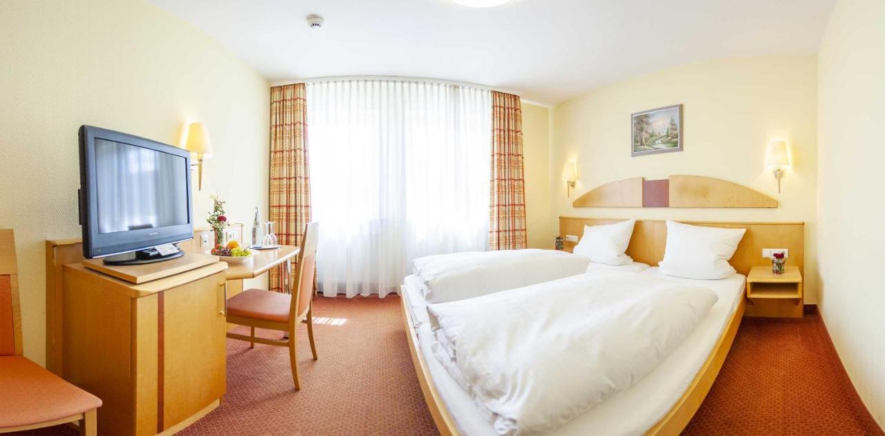 Hotel-Gasthof Krone Greding Eksteriør billede