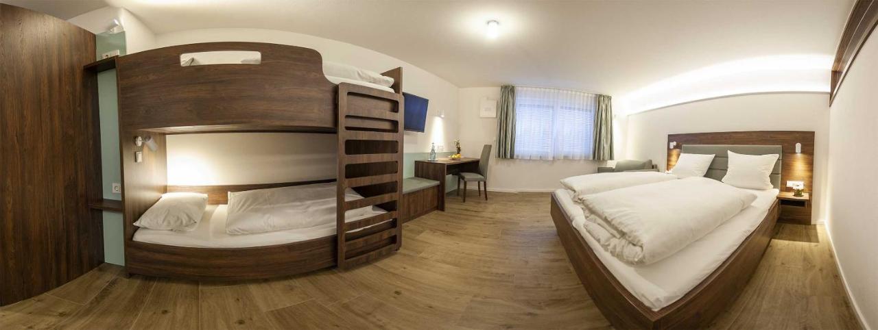 Hotel-Gasthof Krone Greding Eksteriør billede